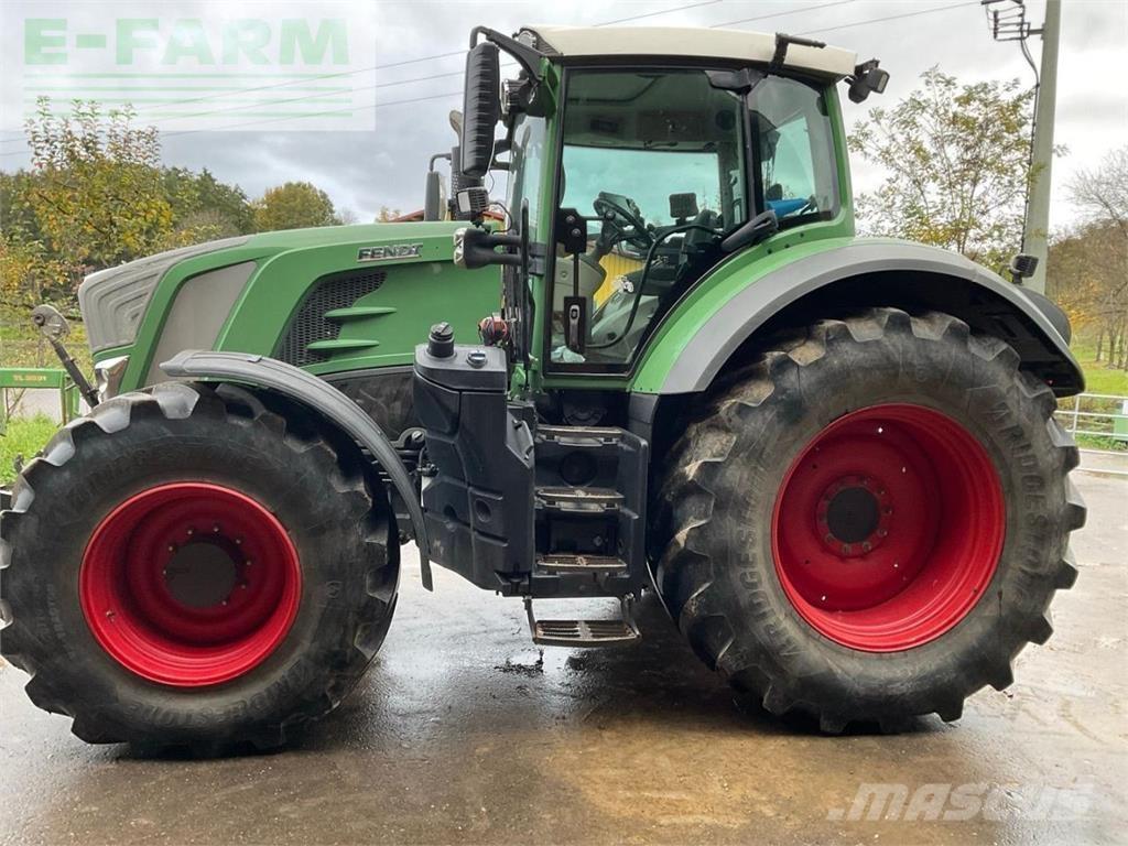 Fendt 828 Vario S4 Tractoare