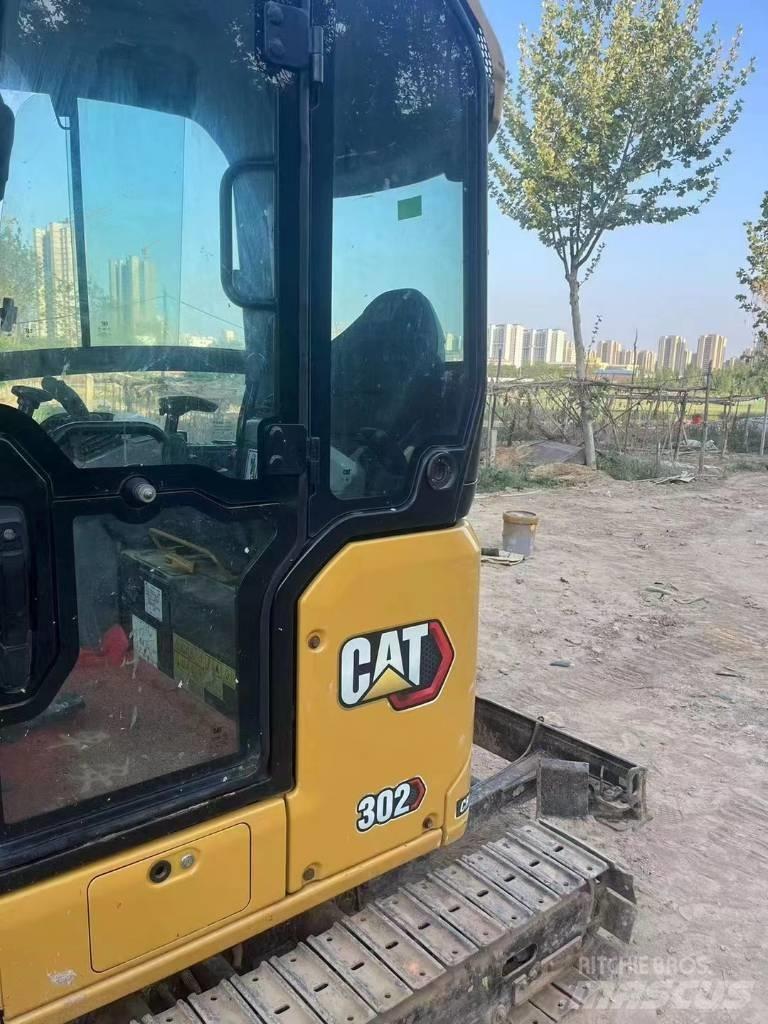 CAT 302 Mini excavatoare < 7t