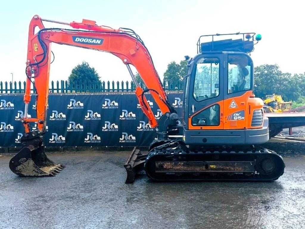 Doosan DX 85 R-3 Excavatoare 7t - 12t