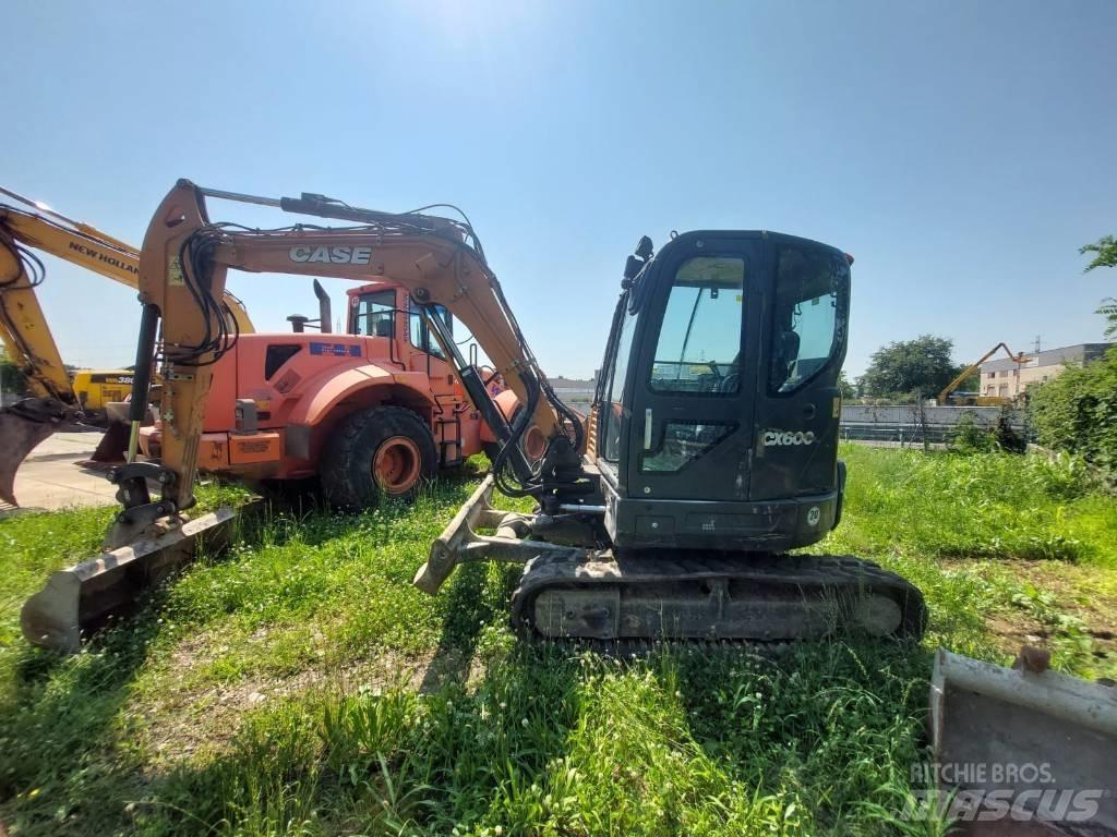 CASE CX60 Mini excavatoare < 7t