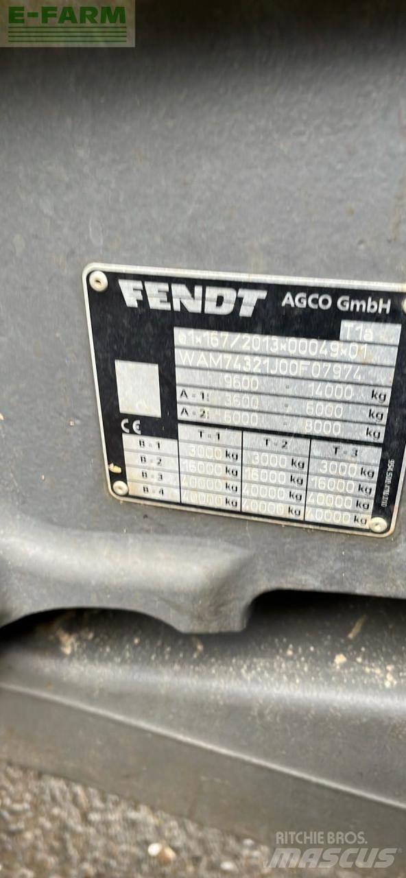 Fendt 724 Tractoare