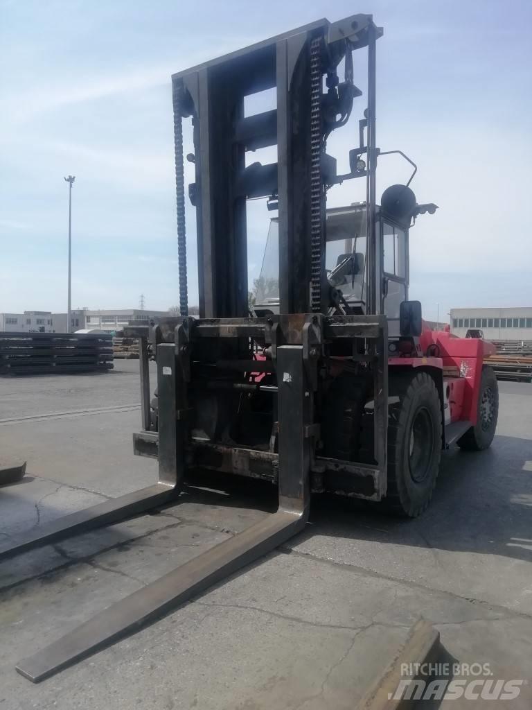 Kalmar DCF 220-12LB Stivuitor diesel