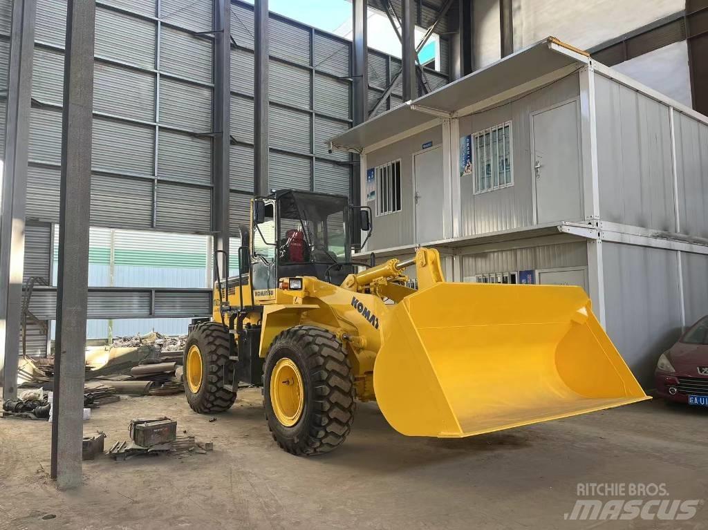 Komatsu WA 320-3 Incarcator pe pneuri