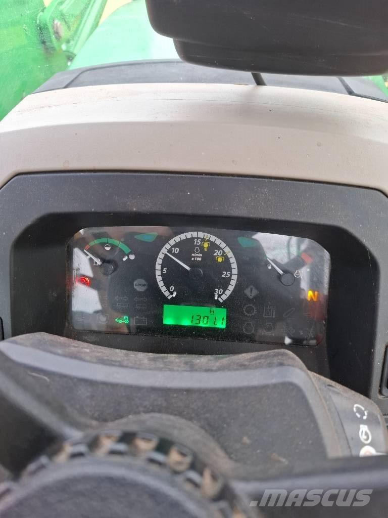 John Deere 5100M Tractoare