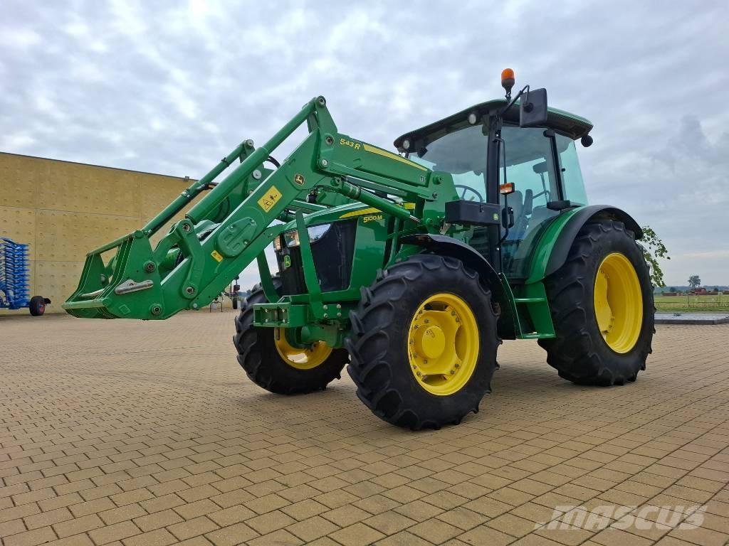 John Deere 5100M Tractoare