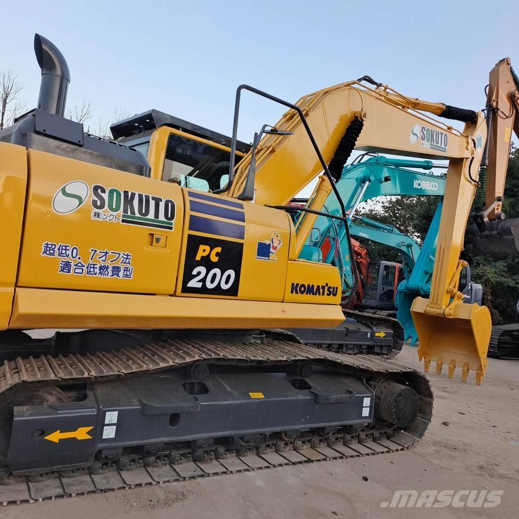 Komatsu PC 200-8 Excavatoare pe șenile
