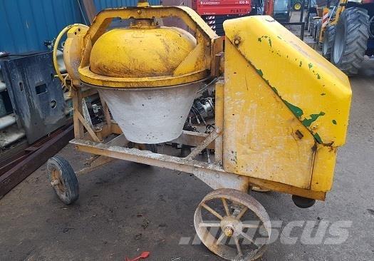  CEMENT MIXER Utilaje construcții - Altele