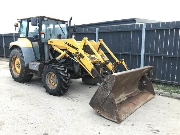 Fermec 660 Buldoexcavatoare