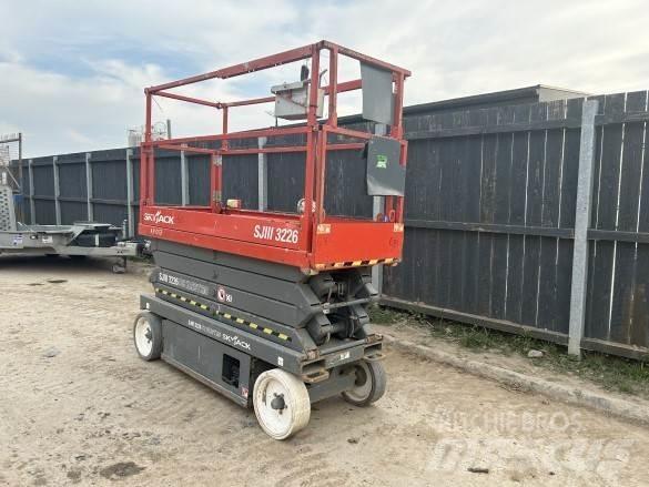 SkyJack SJ111-3266 Utilaje construcții - Altele