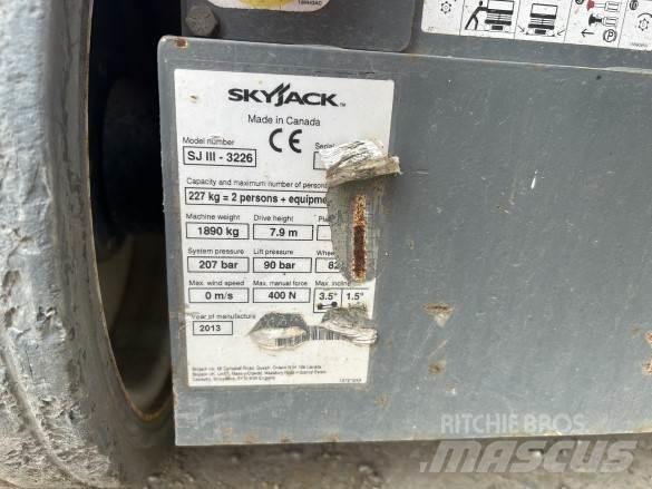 SkyJack SJ111-3266 Utilaje construcții - Altele
