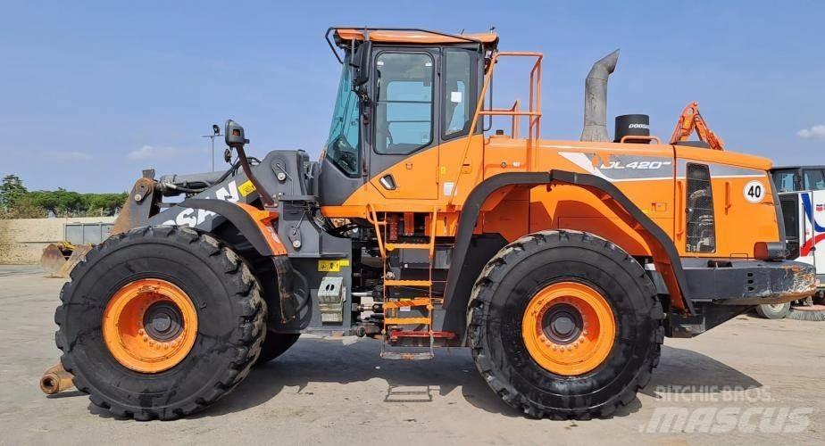 Doosan DL420-5 CVT Incarcator pe pneuri