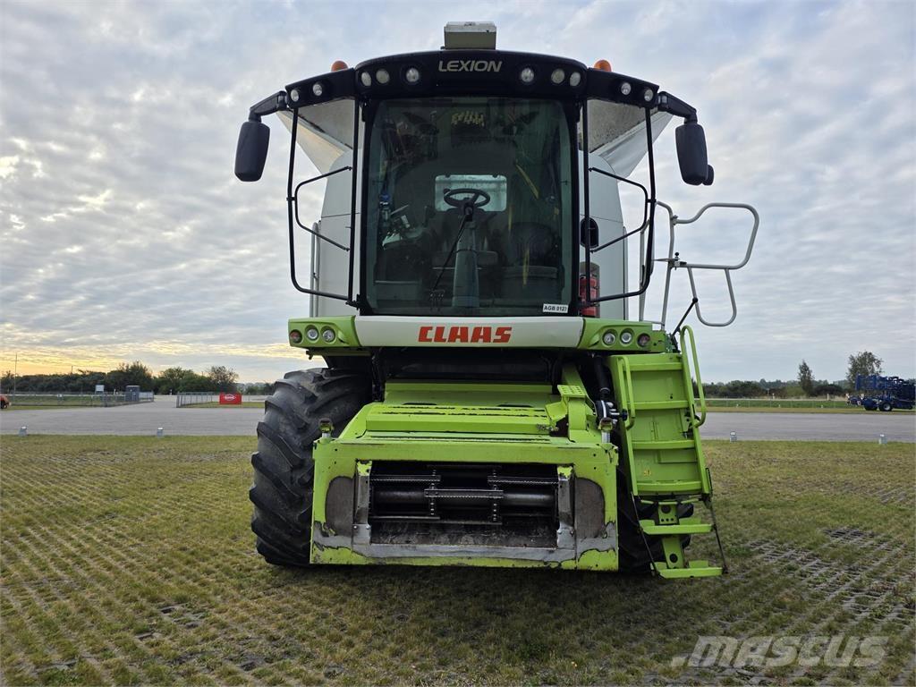 CLAAS Lexion 760 Combine de secerat