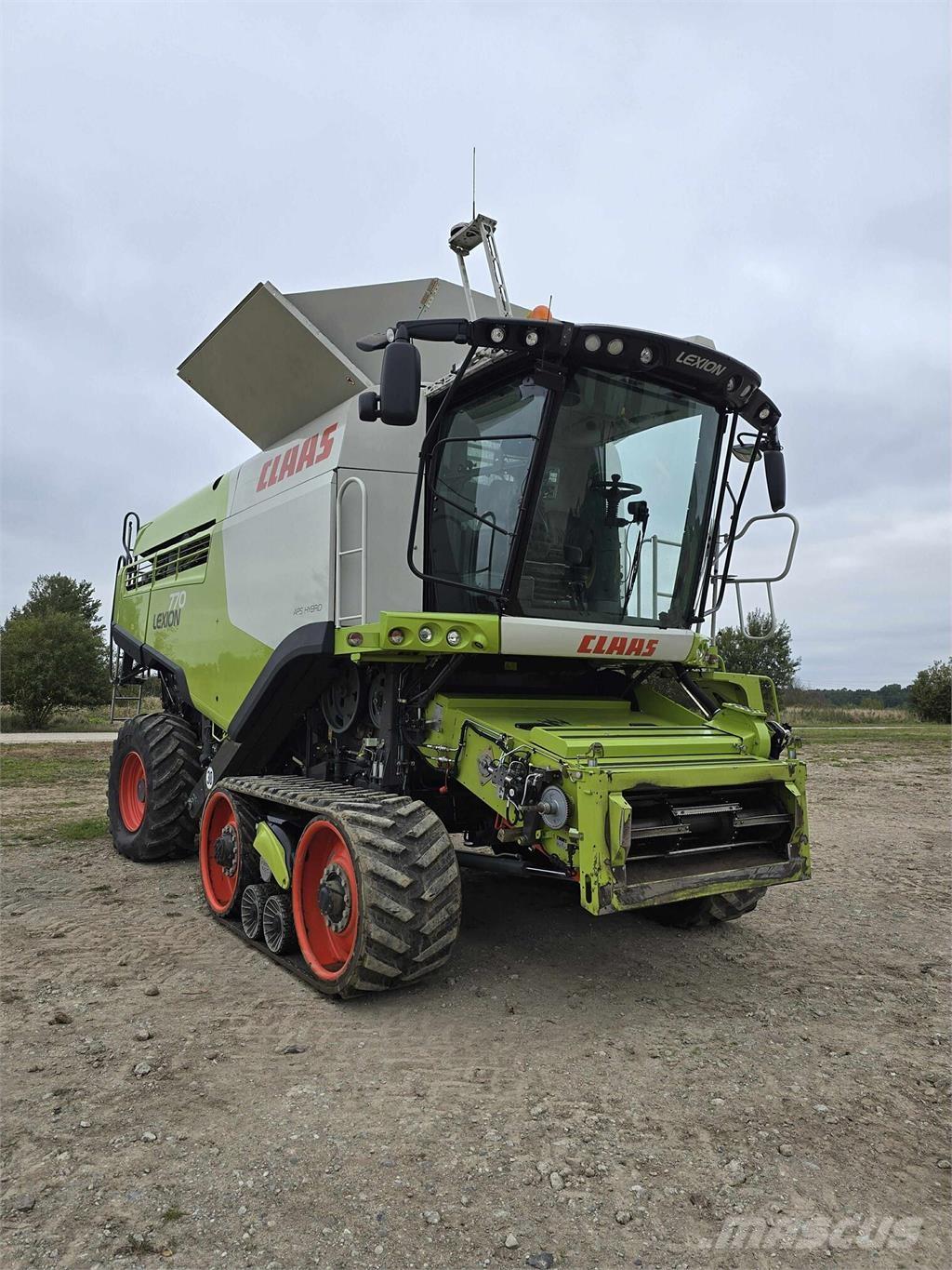 CLAAS Lexion 770TT Combine de secerat