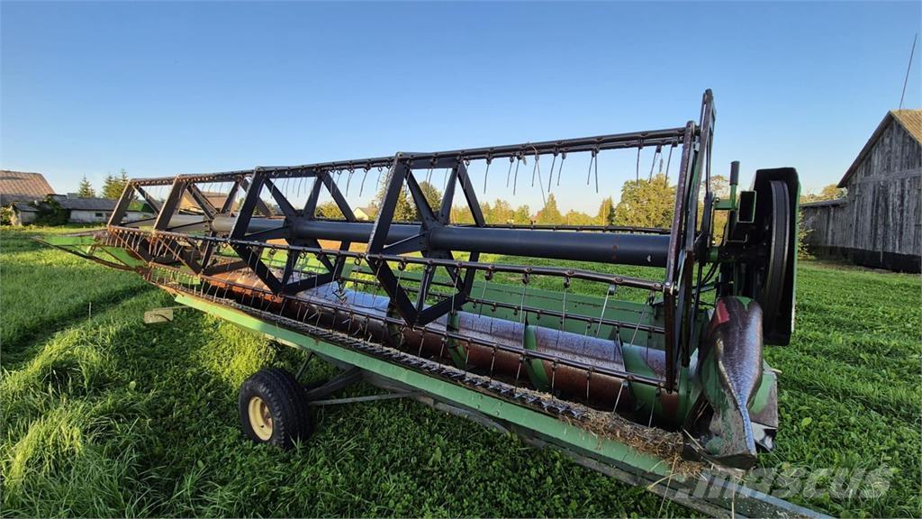 John Deere 1177 Combine de secerat