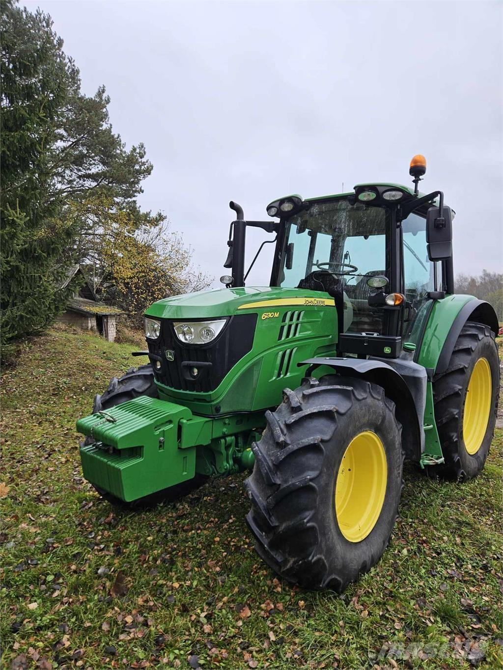 John Deere 6130M Tractoare