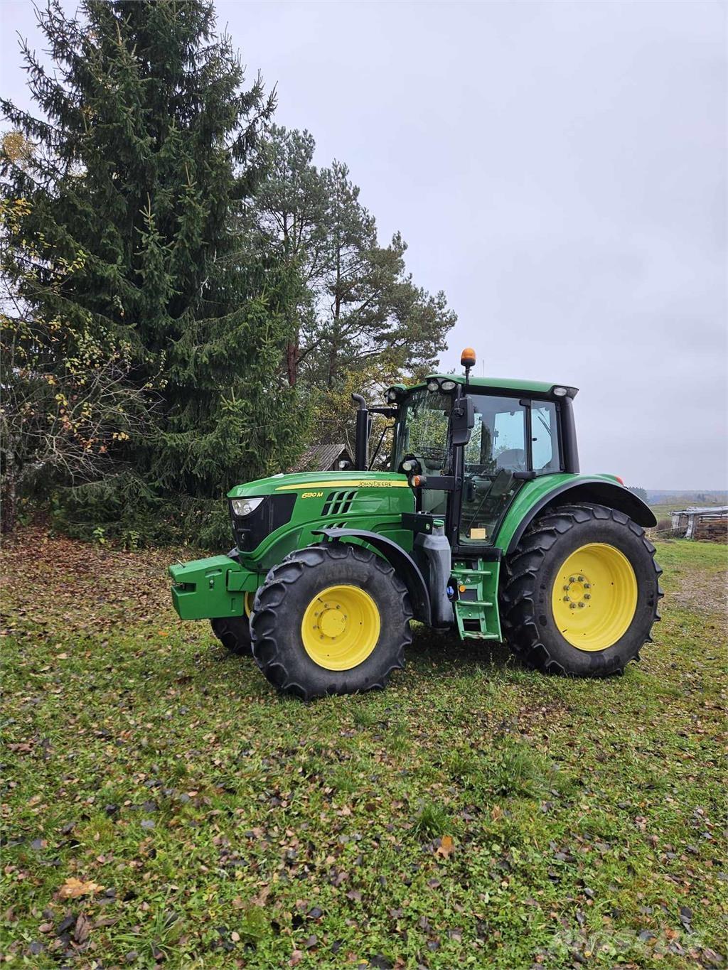 John Deere 6130M Tractoare