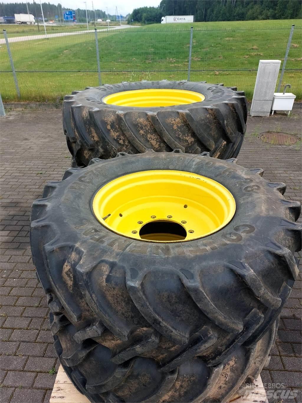 John Deere 6140R Tractoare