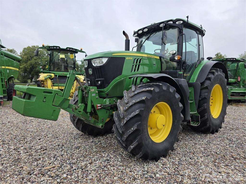 John Deere 6215R Tractoare