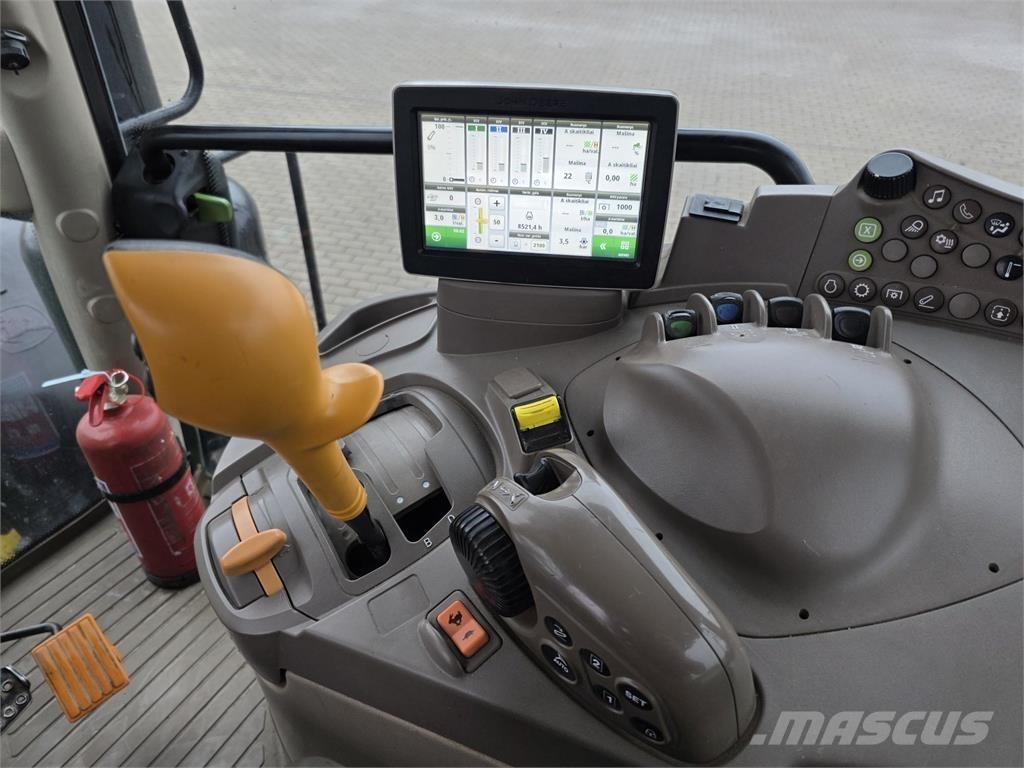 John Deere 6215R Tractoare