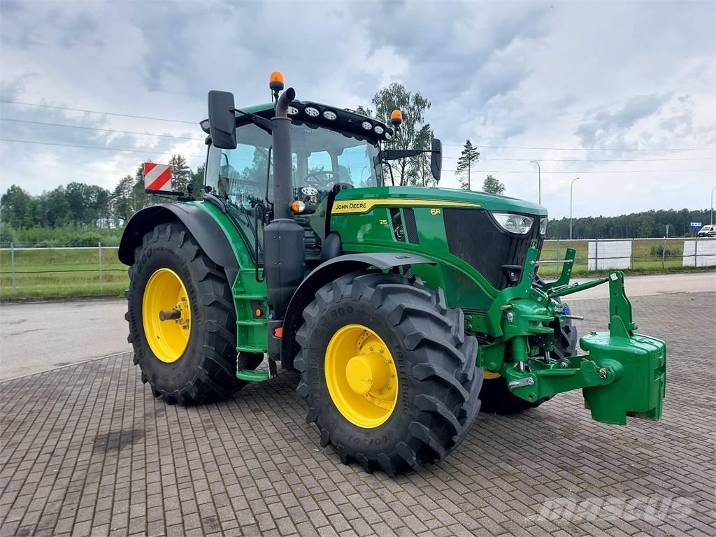 John Deere 6R 215 Tractoare