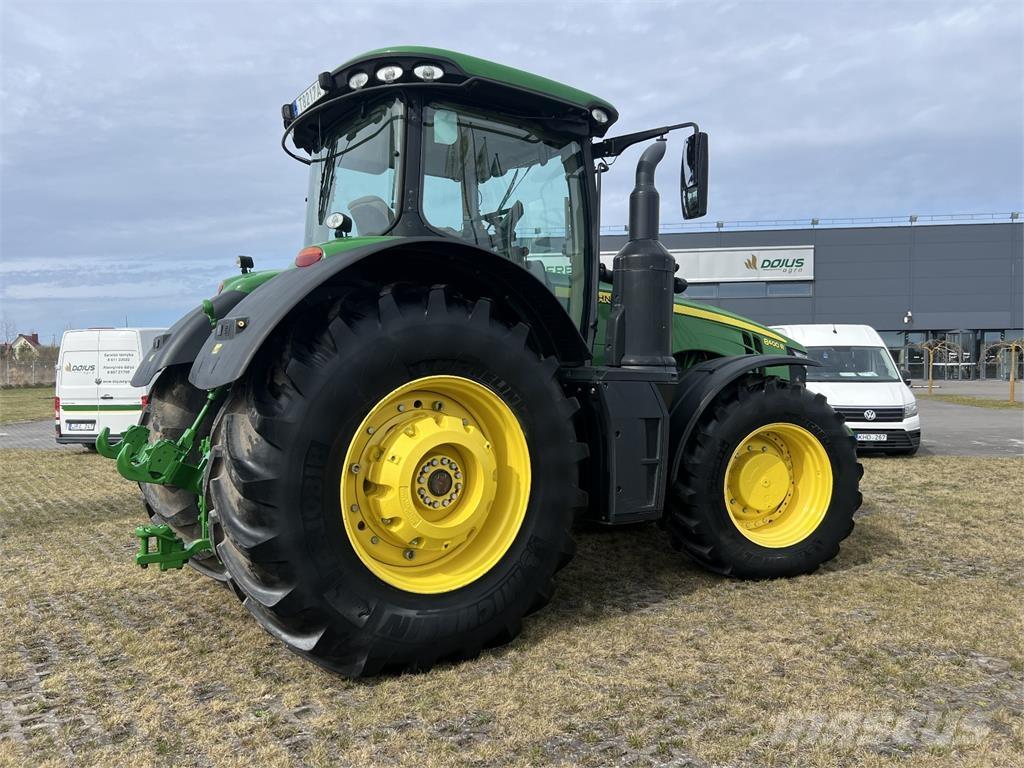 John Deere 8400R Tractoare