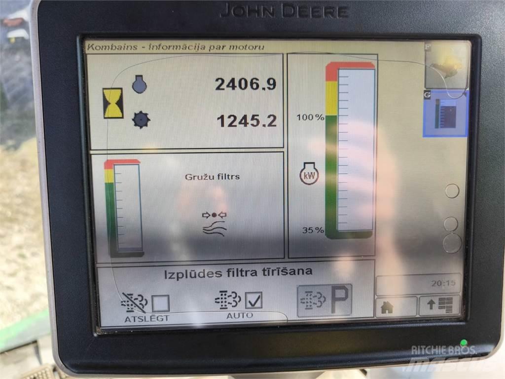 John Deere S685 Combine de secerat