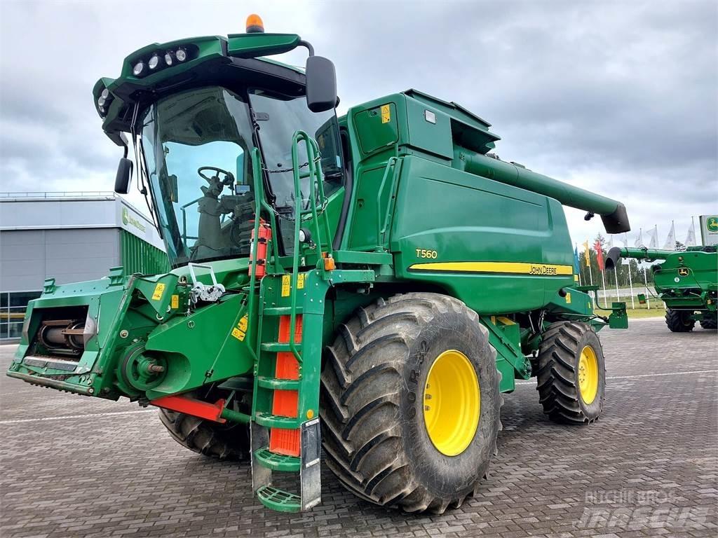 John Deere T560 Combine de secerat