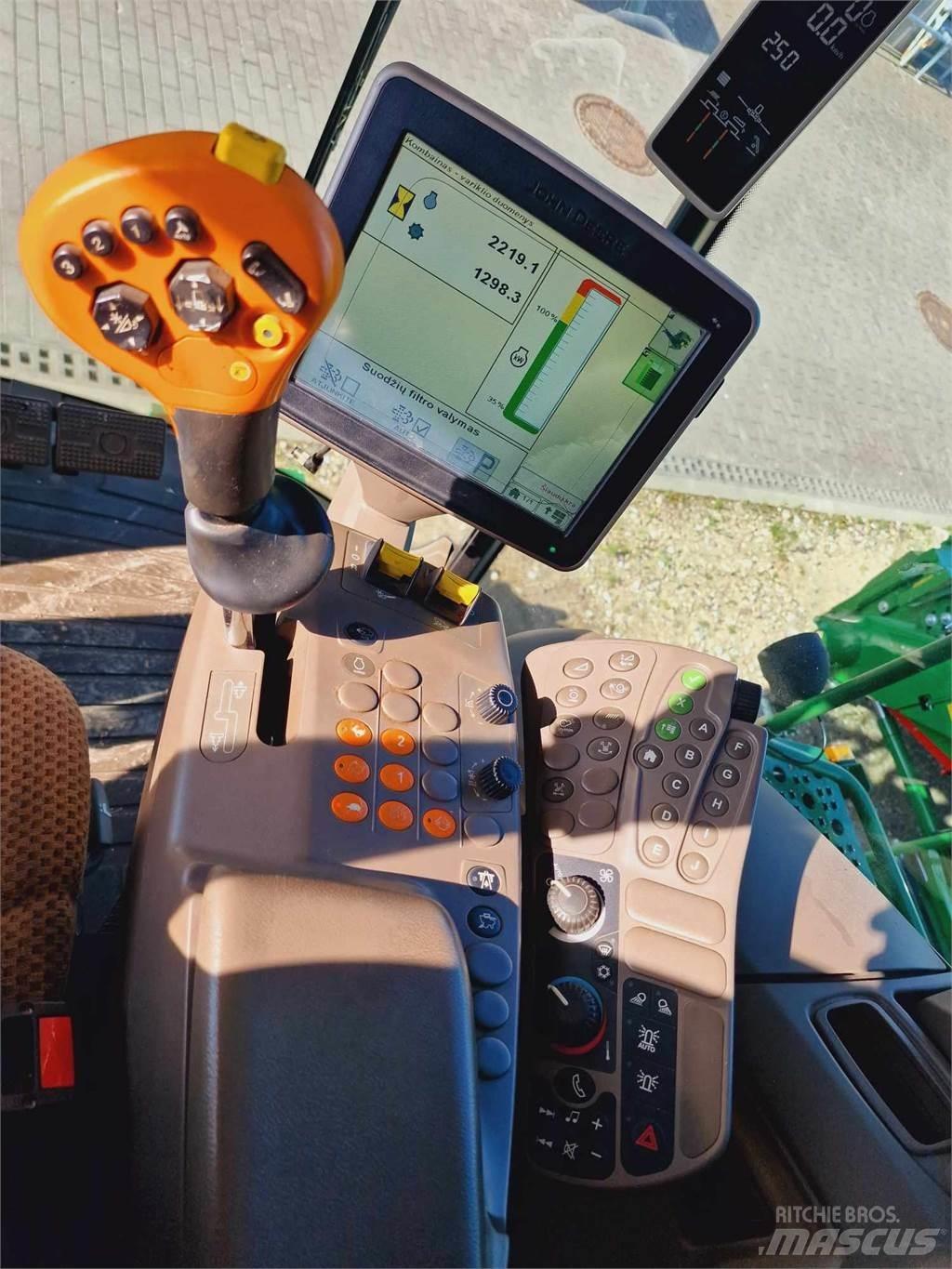 John Deere T660 Combine de secerat