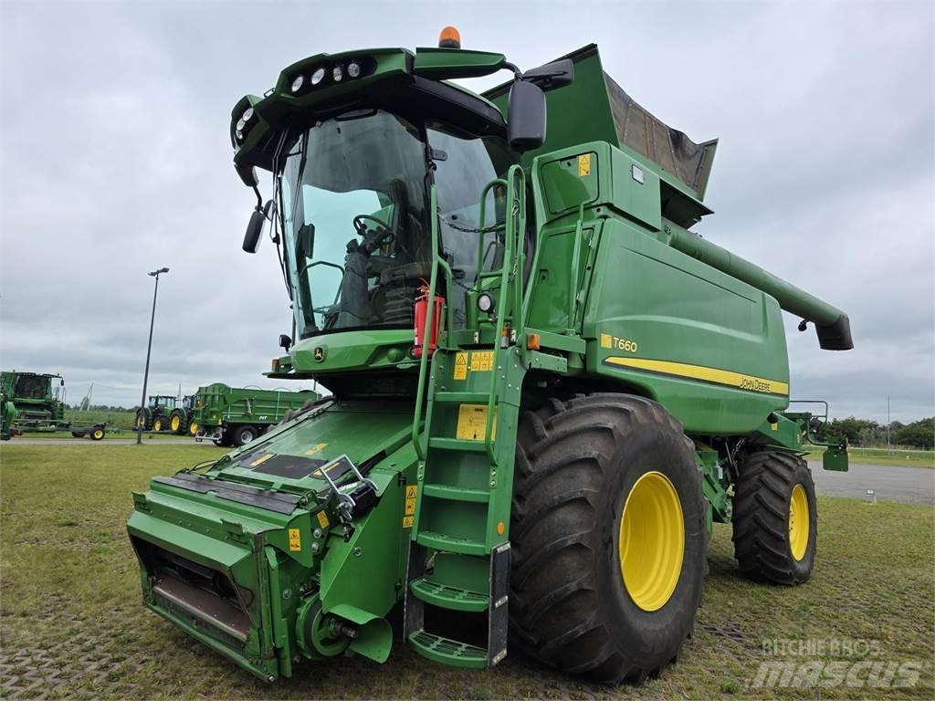 John Deere T660 Combine de secerat
