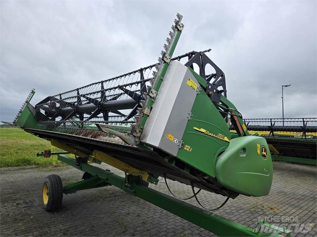 John Deere T660 Combine de secerat
