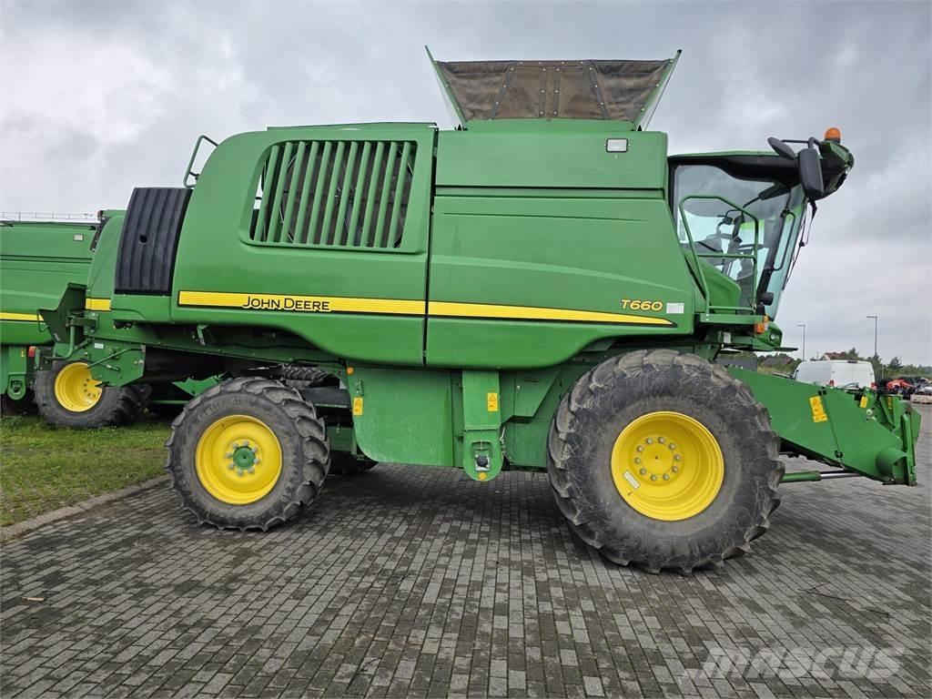John Deere T660 Combine de secerat