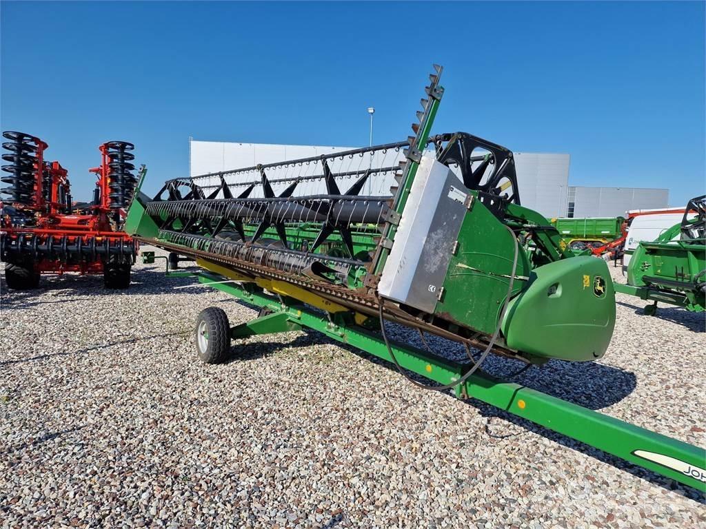 John Deere T670 Combine de secerat