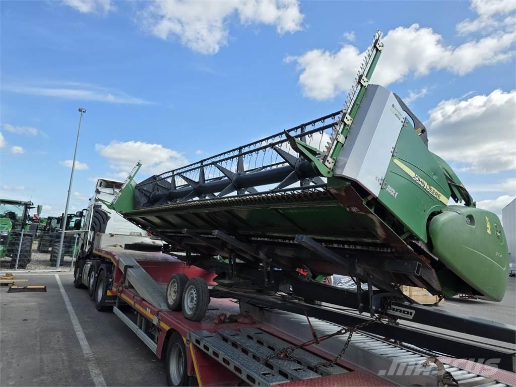 John Deere T670 Combine de secerat