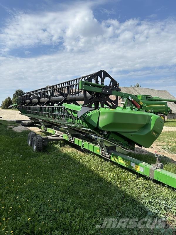 John Deere T670 Combine de secerat