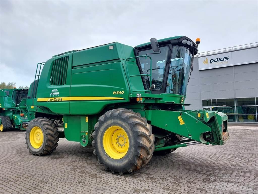John Deere W540 Combine de secerat