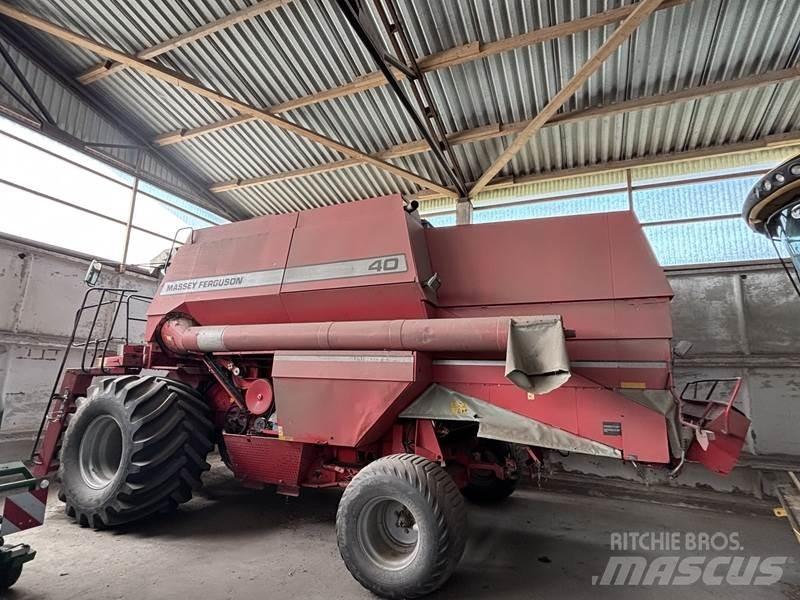 Massey Ferguson 40 Combine de secerat