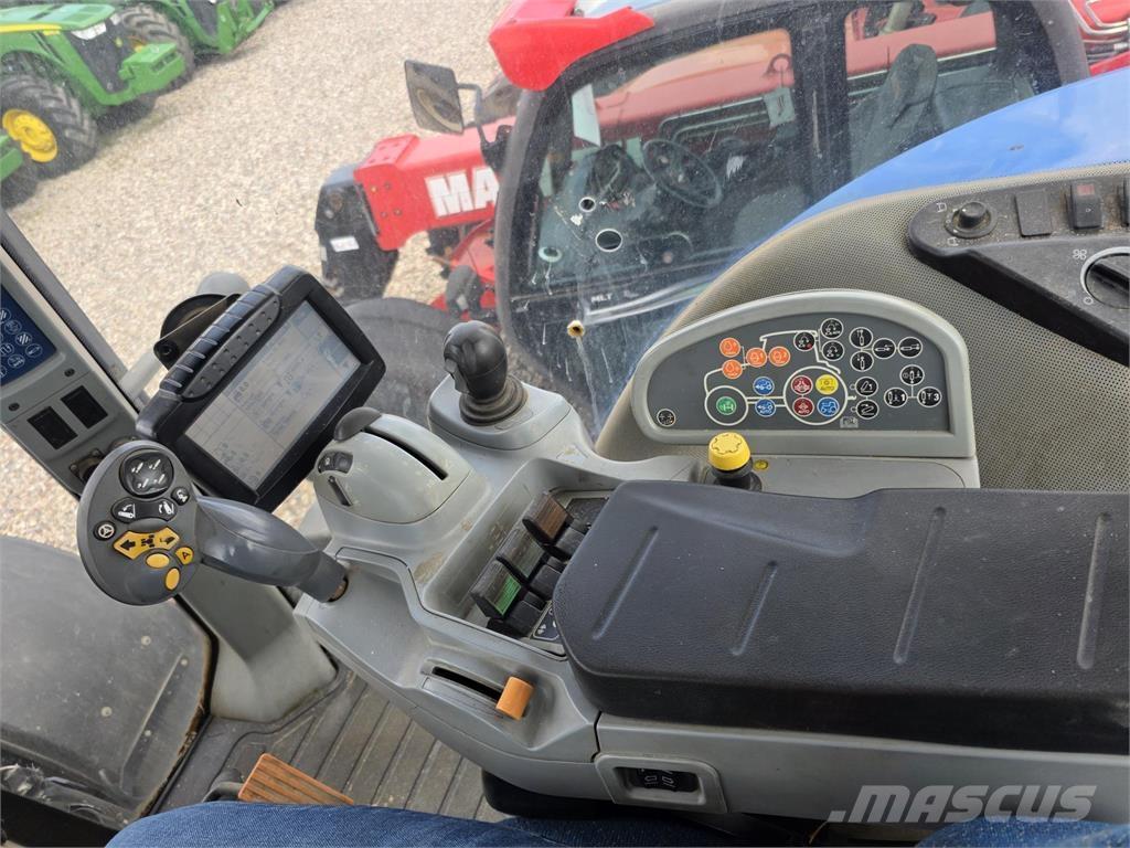 New Holland T8.390 Tractoare
