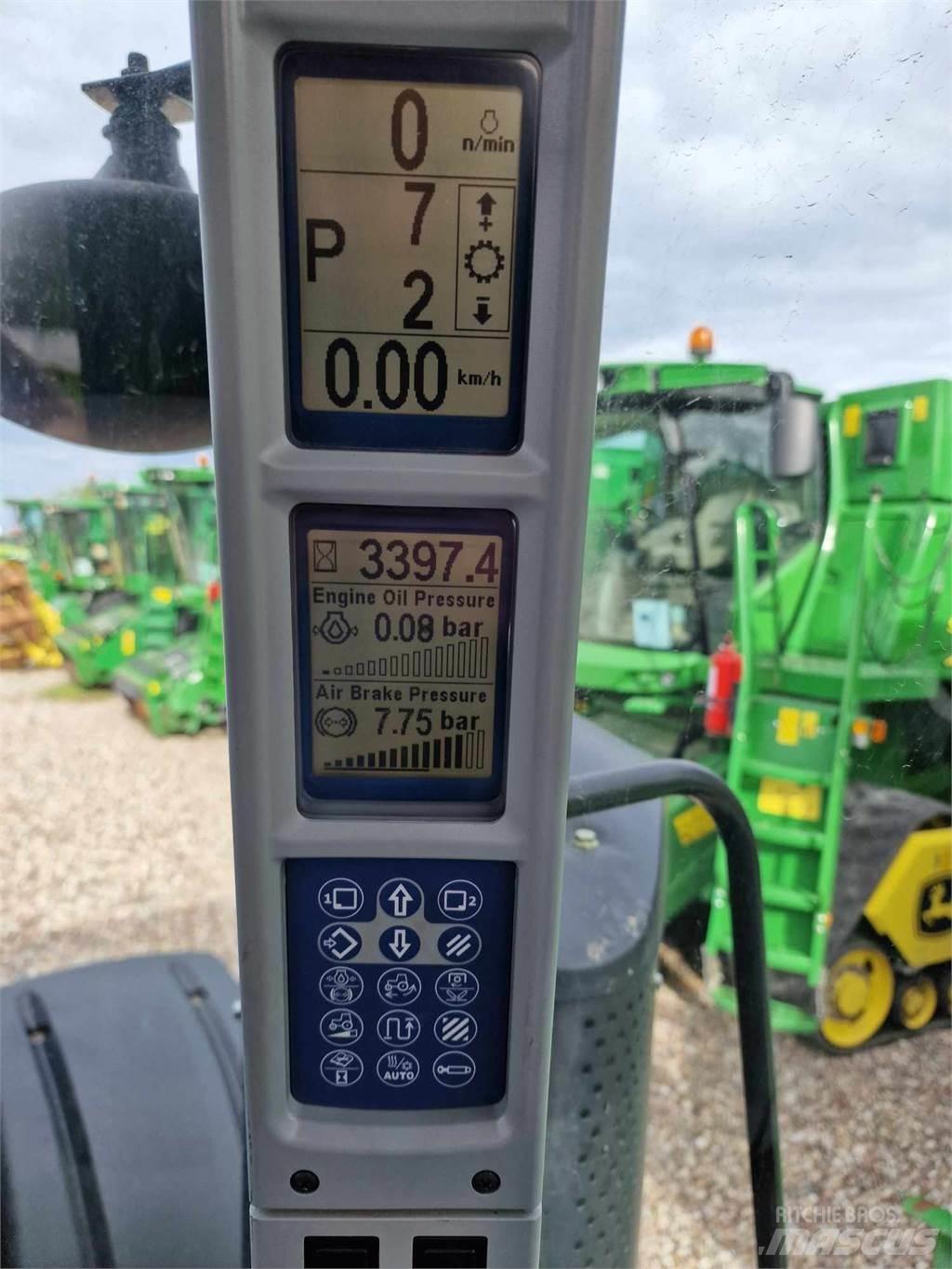 New Holland T8.410 Tractoare