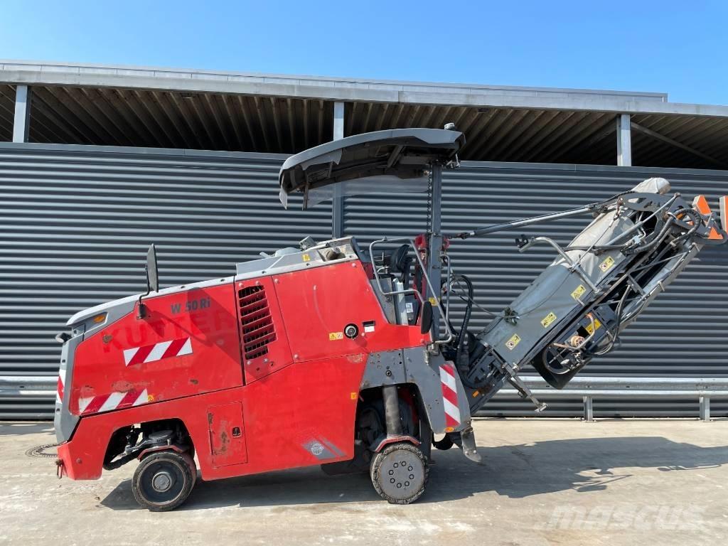 Wirtgen W 50 RI Utilaje asfalt cu freze reci