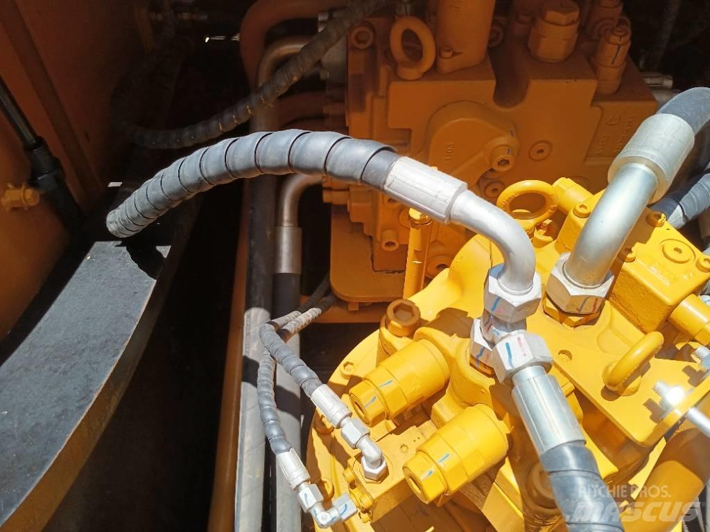 Sany 305 Excavatoare pe șenile
