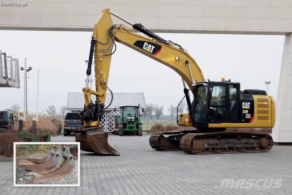 CAT 320 FL Excavatoare pe șenile
