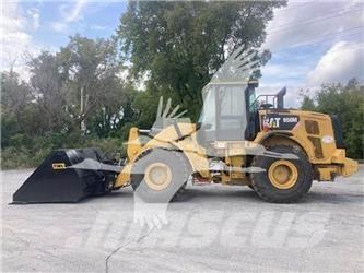 CAT 950M Incarcator pe pneuri