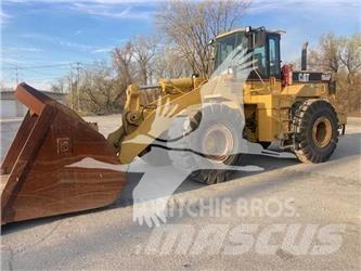 CAT 966F II Incarcator pe pneuri