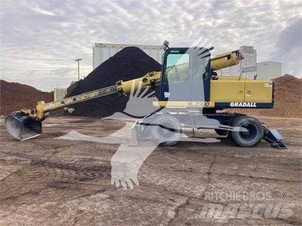 Gradall XL2300 Excavatoare cu roti