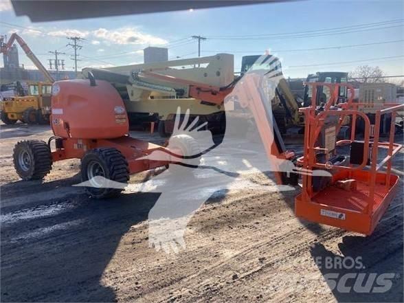 JLG 450AJ II Nacele cu brat articulat