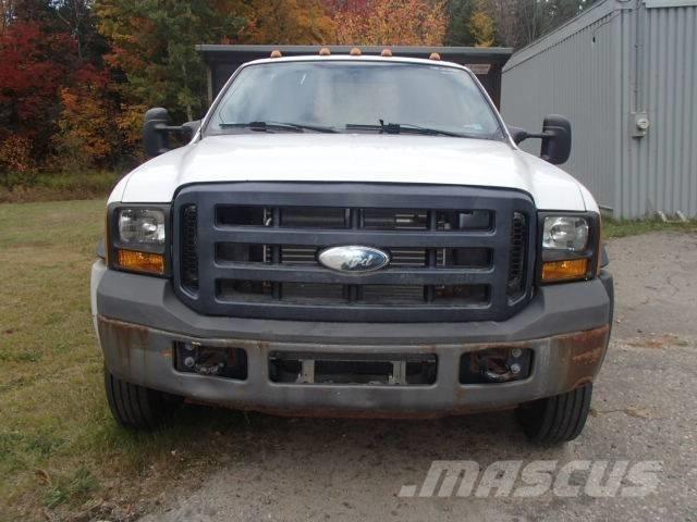 Ford F 550 Camioane platforma/prelata