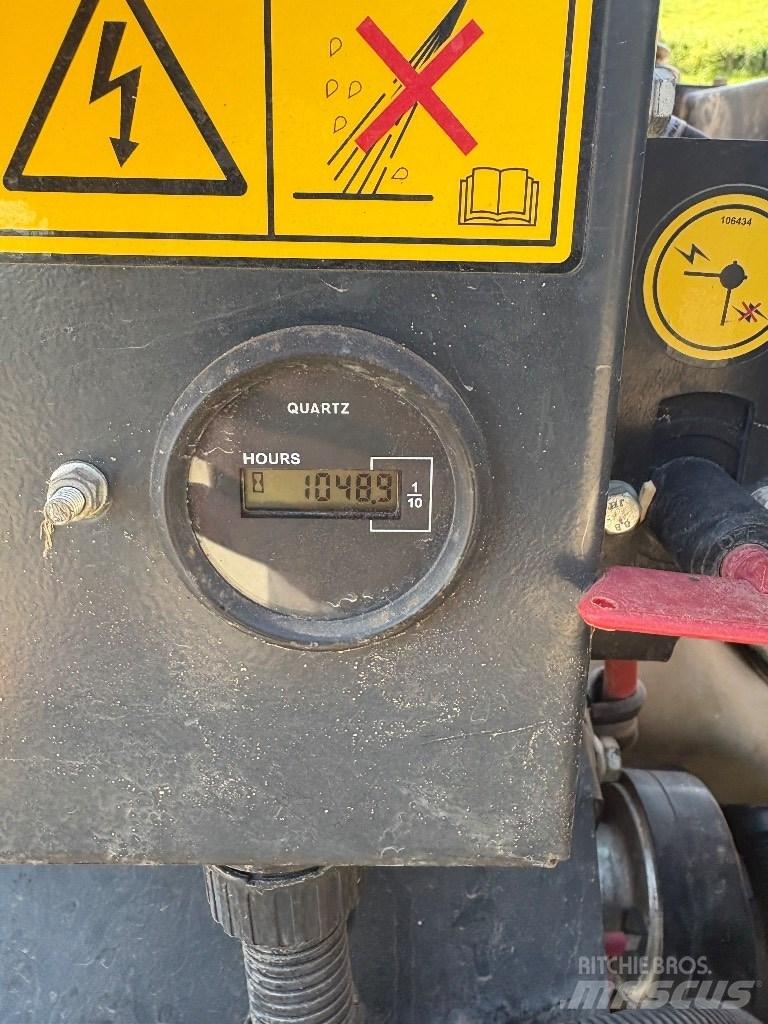 Thwaites MACH 570 Minitractor de teren