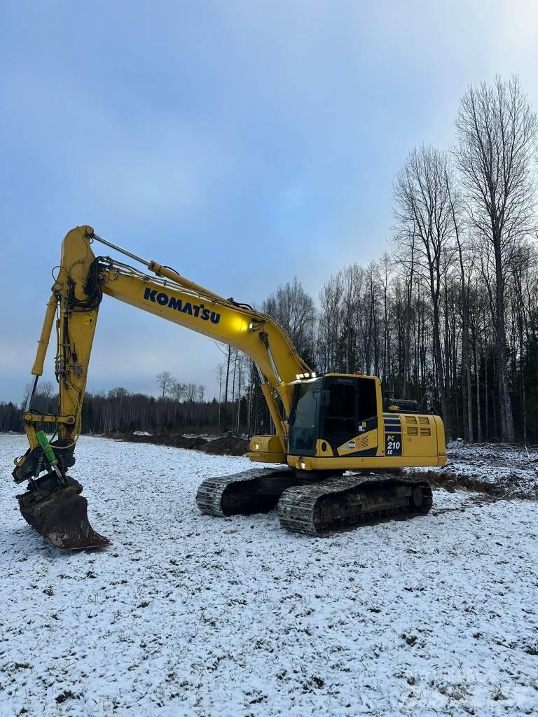 Komatsu PC210LC-11 Excavatoare pe șenile
