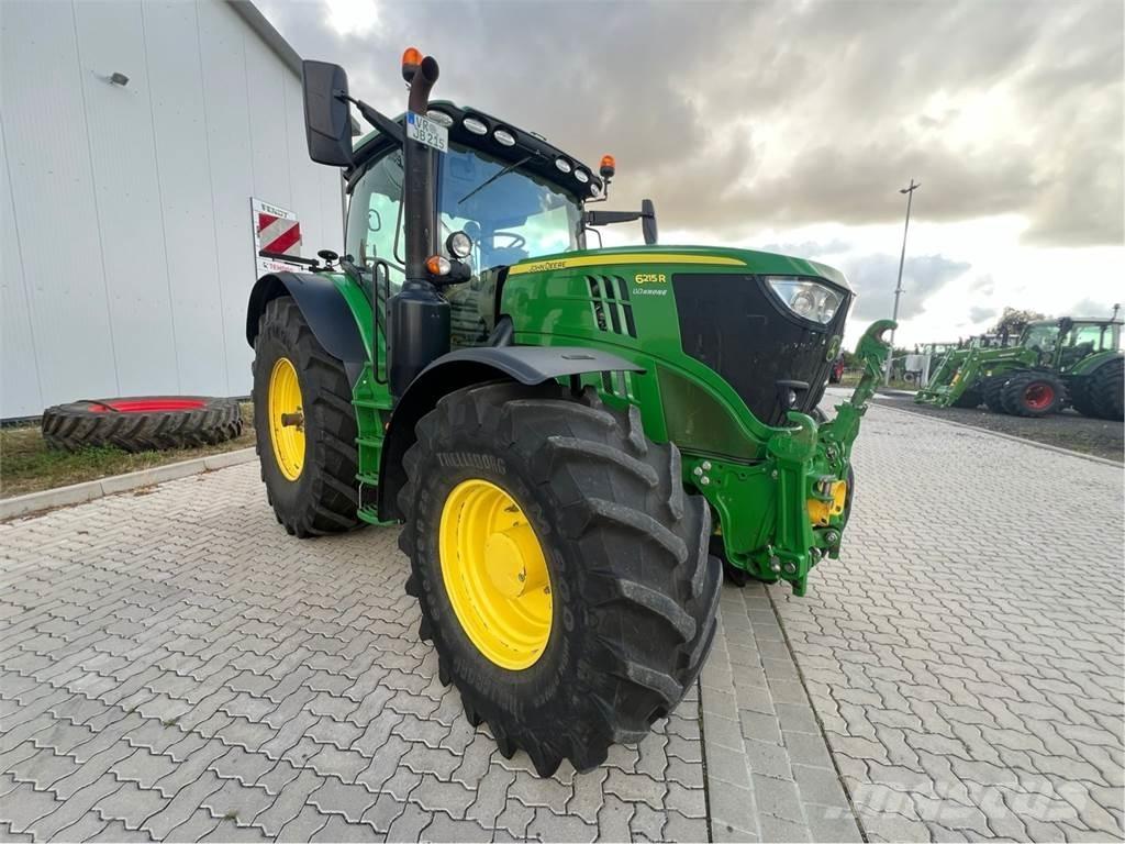 John Deere 6215 R Tractoare