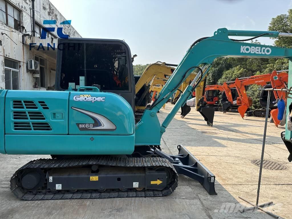 Kobelco SK 60 Excavatoare pe șenile
